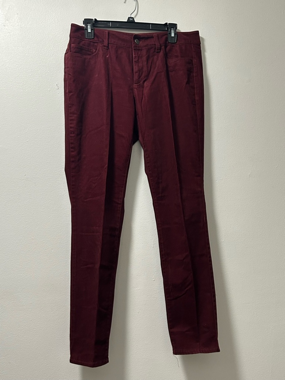 Ann Taylor women’s Chinos in Deep Burgundy